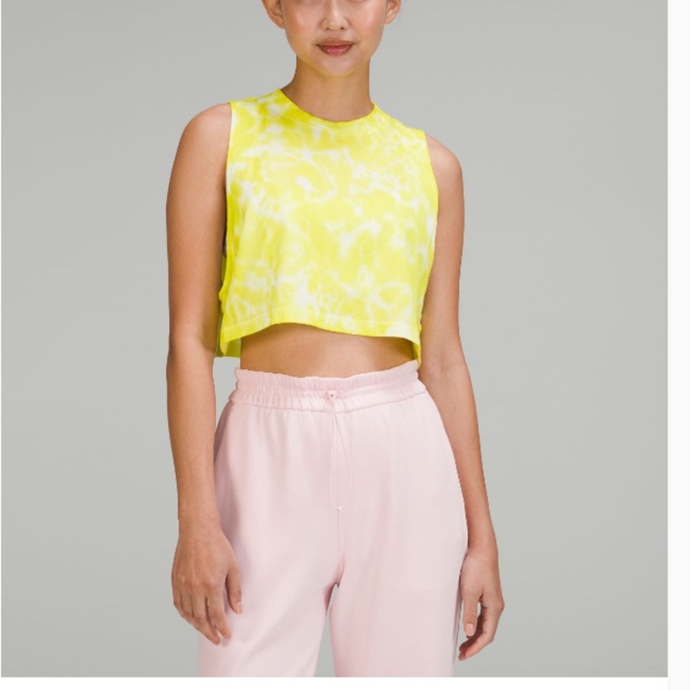 Lululemon size 4 cotton Yellow Tie-Dye Sleeveless Crop Top